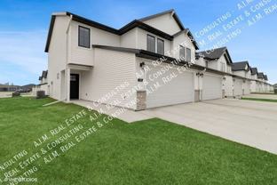 Edgeland Bondurant - Photo 1 of 1