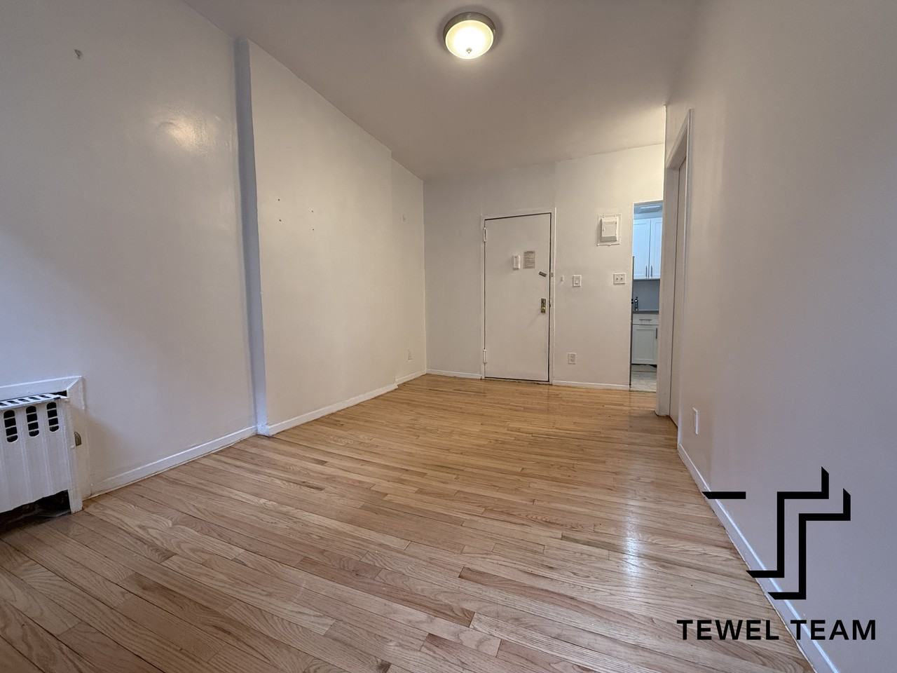 113 West 82 Street - Photo 6 of 11