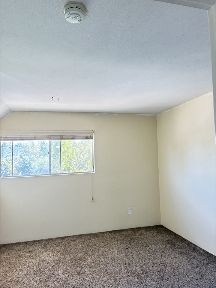 6151 Rancho Mission Road #209 - Photo 6 of 9