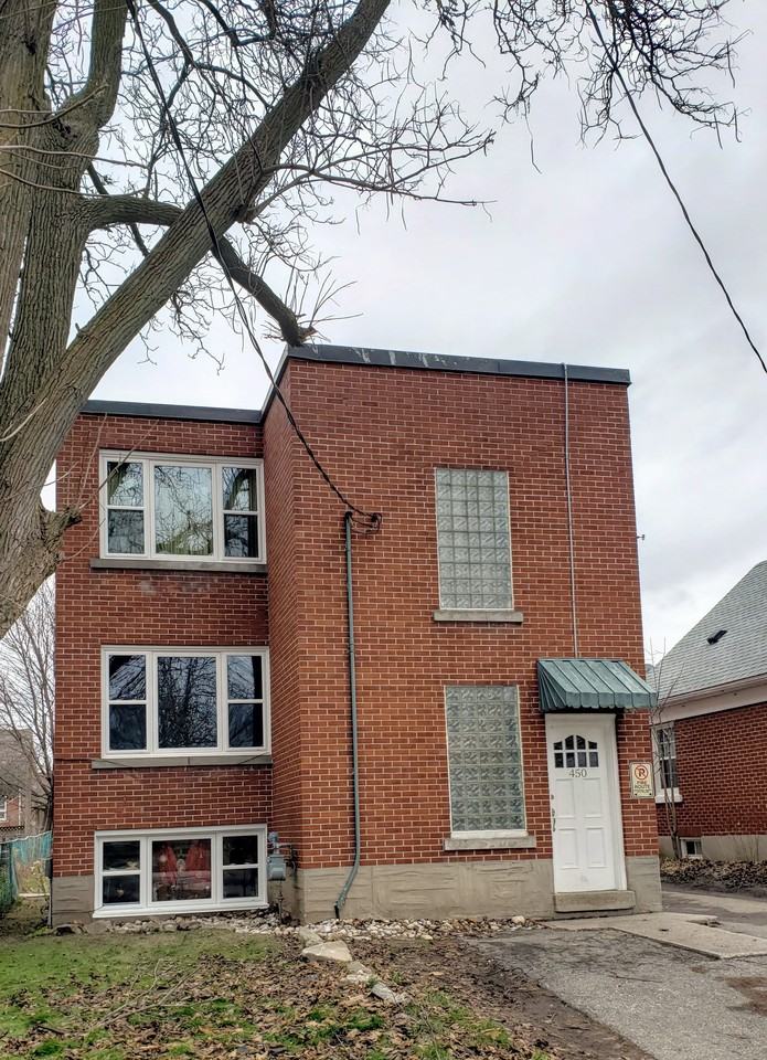 450 Victoria Street South - Photo 7 of 7