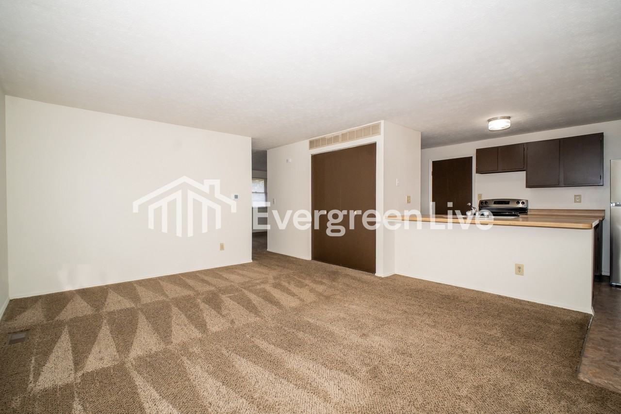 8209 Mount Washington Dr - Photo 4 of 14