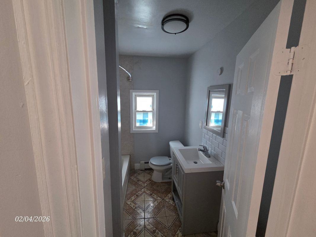 529 14th Ave - Photo 3 of 3