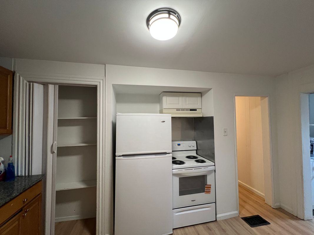 313 Main St ##1 - Photo 2 of 13