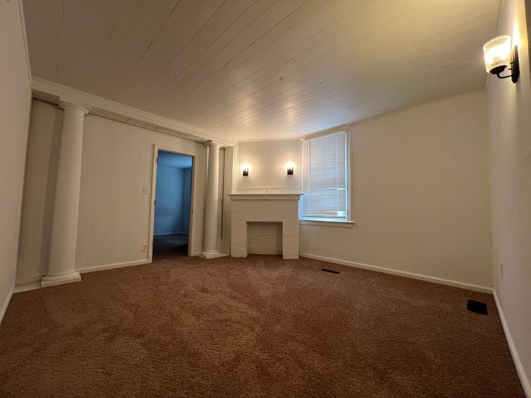 313 Main St ##1 - Photo 6 of 13