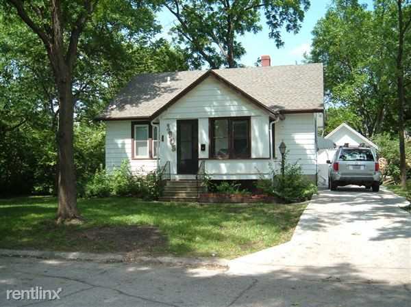 1805 Maine St - Photo 2 of 2