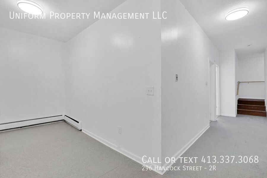 296 Hancock St #2R - Photo 2 of 31