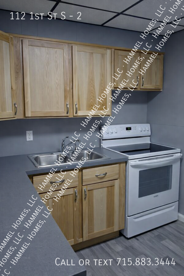 112 1st St S #2 - Photo 2 of 10