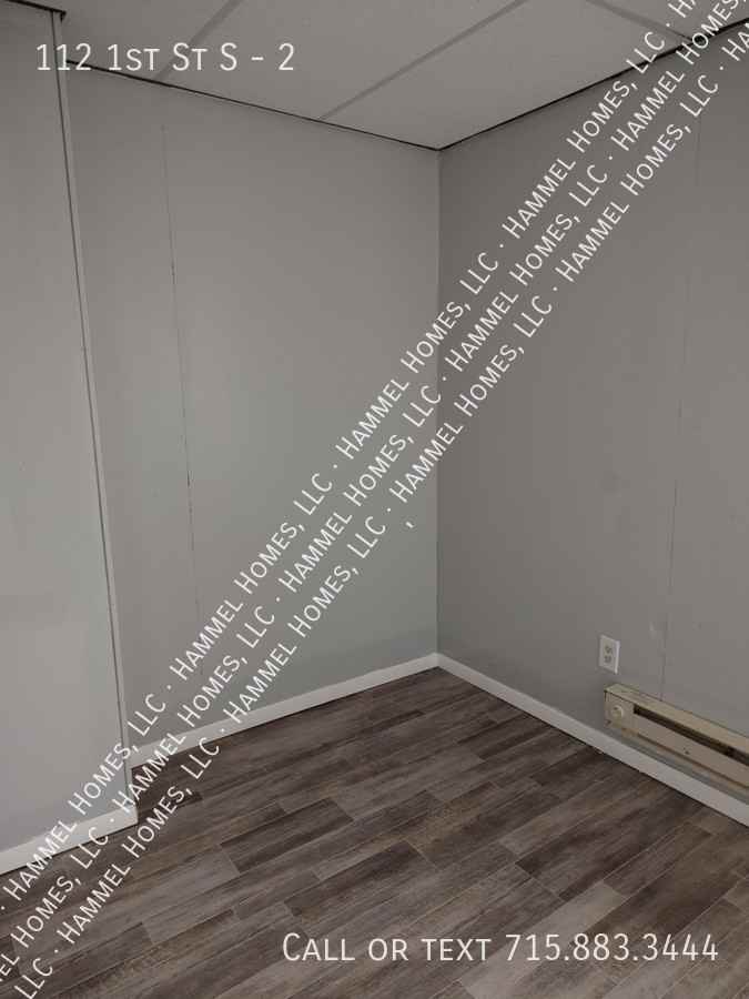 112 1st St S #2 - Photo 4 of 10