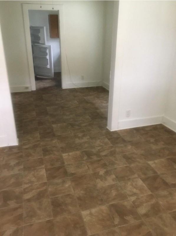 2304 Raleigh St - Photo 3 of 3