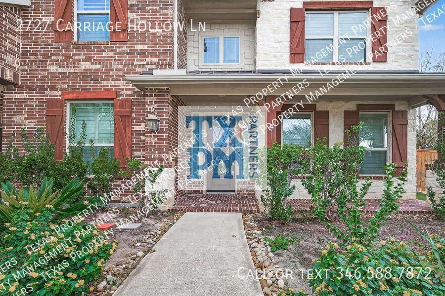 2727 Carriage Hollow Ln - Photo 6 of 50