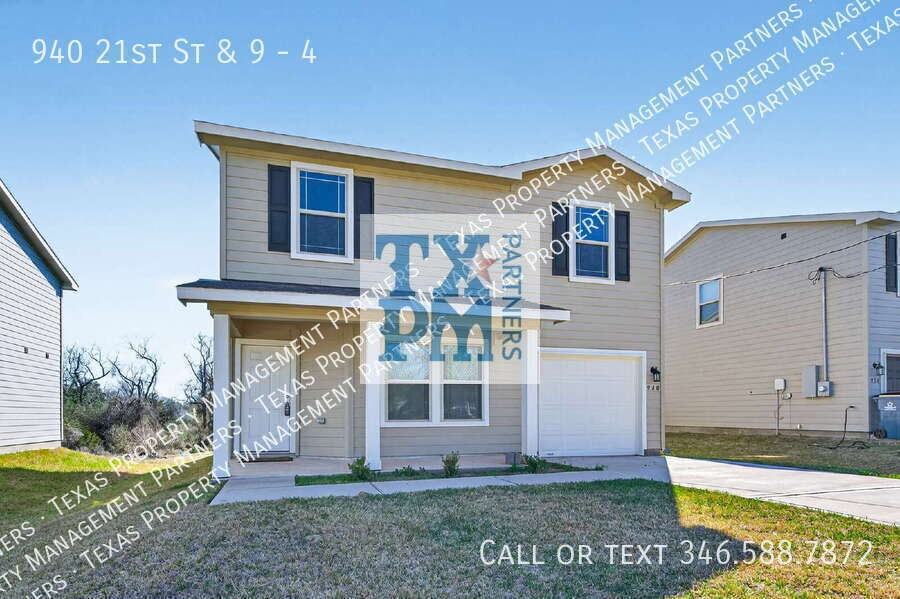 940 21st St & 9 #4 - Photo 4 of 50