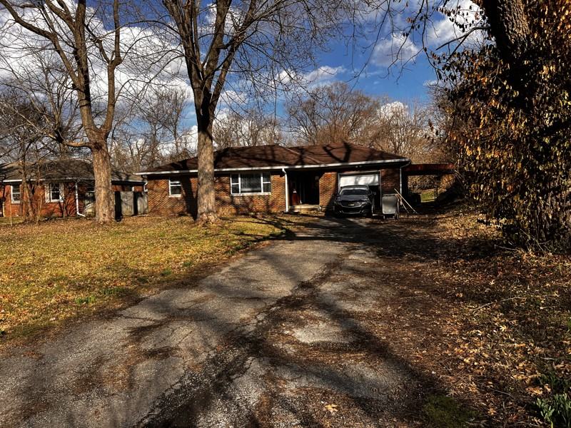 6819 E Pleasant Run Parkway South Dr - Photo 2 of 3