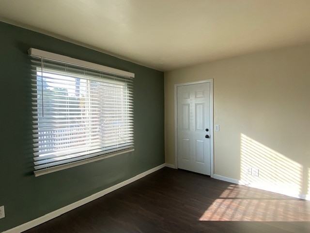 14604 Condon Ave - Photo 4 of 14