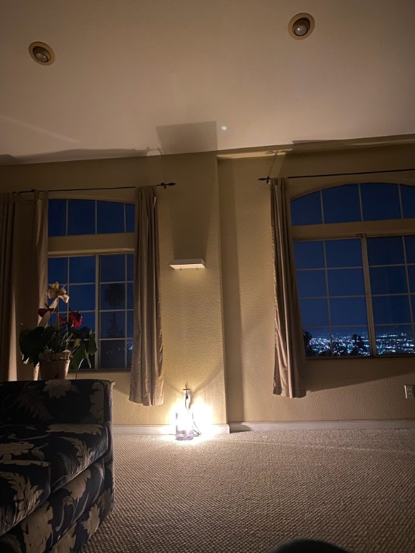 10072 Roseview Dr - Photo 2 of 9