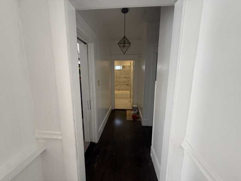 1424 W 45th St - Photo 7 of 20