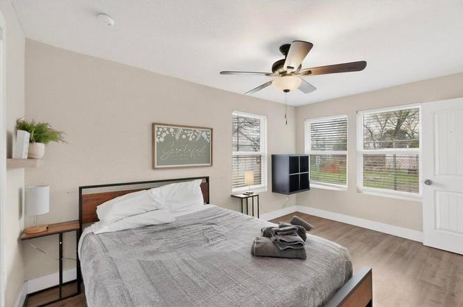 6279 Drew Dr - Photo 5 of 12