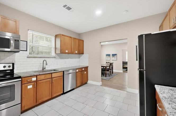 6279 Drew Dr - Photo 7 of 12