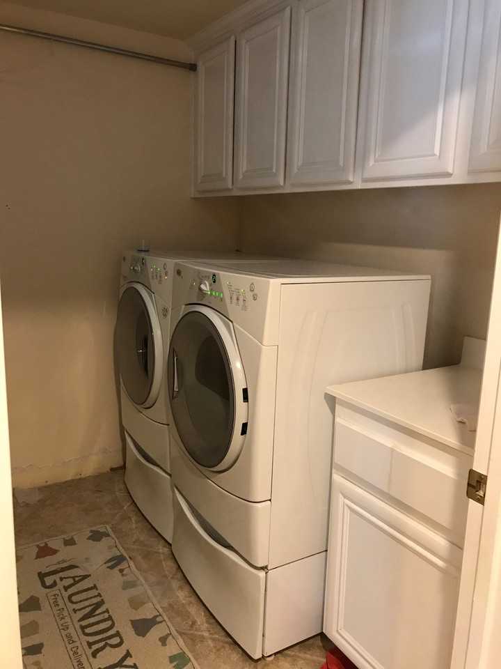 2160 Coast Ave - Photo 3 of 17