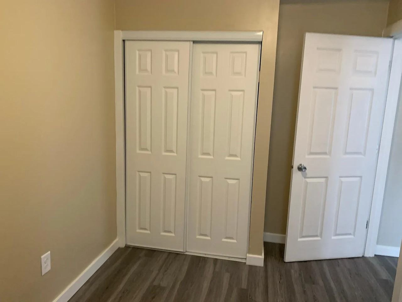 608 Fox St - Photo 4 of 14