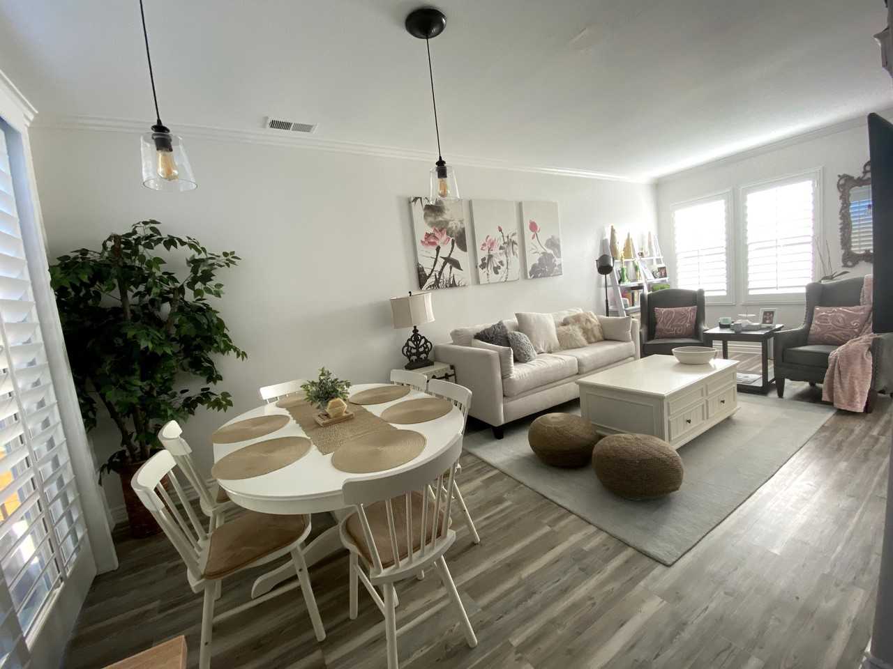 22992 Serra Dr - Photo 2 of 16