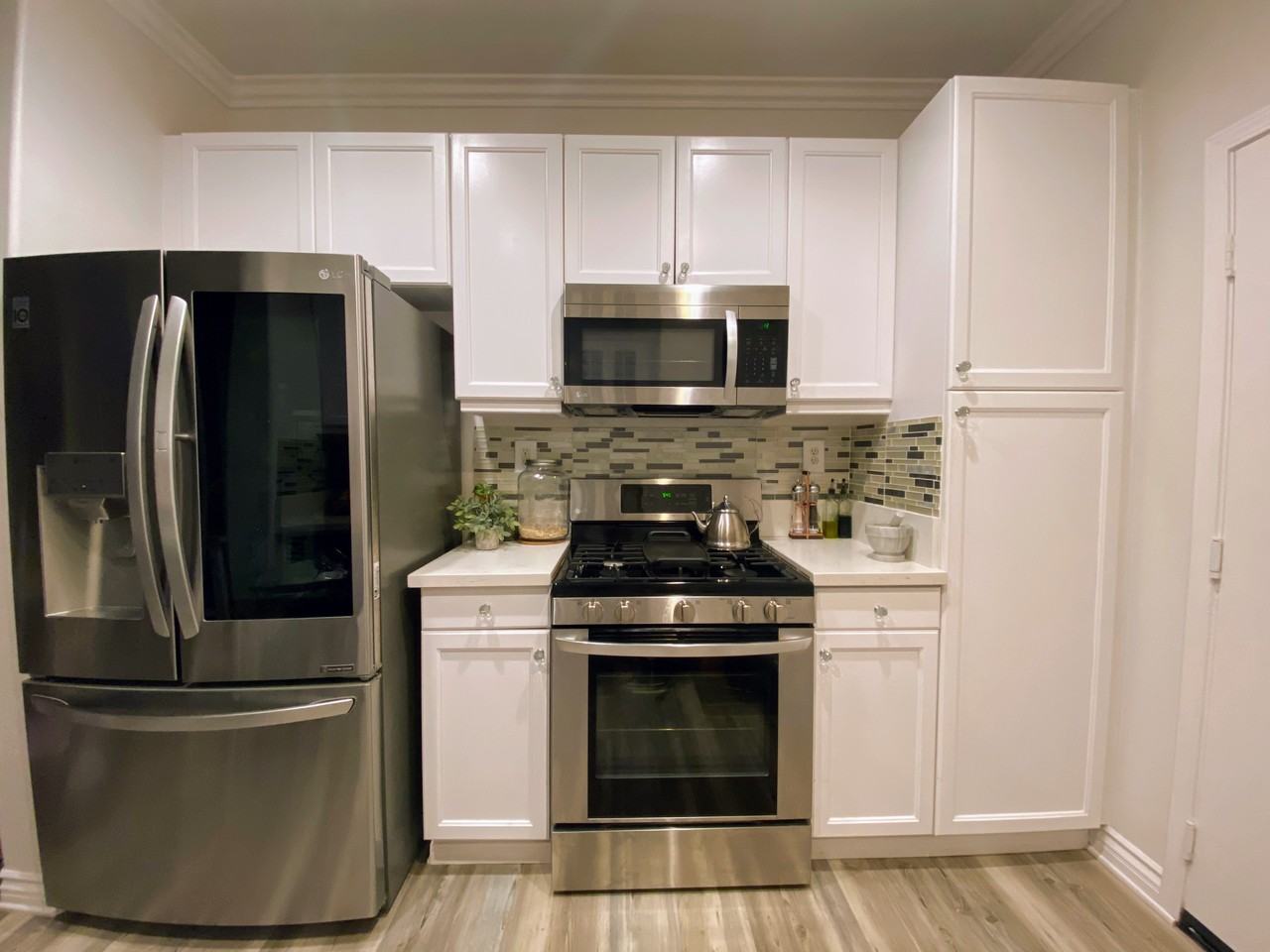 22992 Serra Dr - Photo 5 of 16