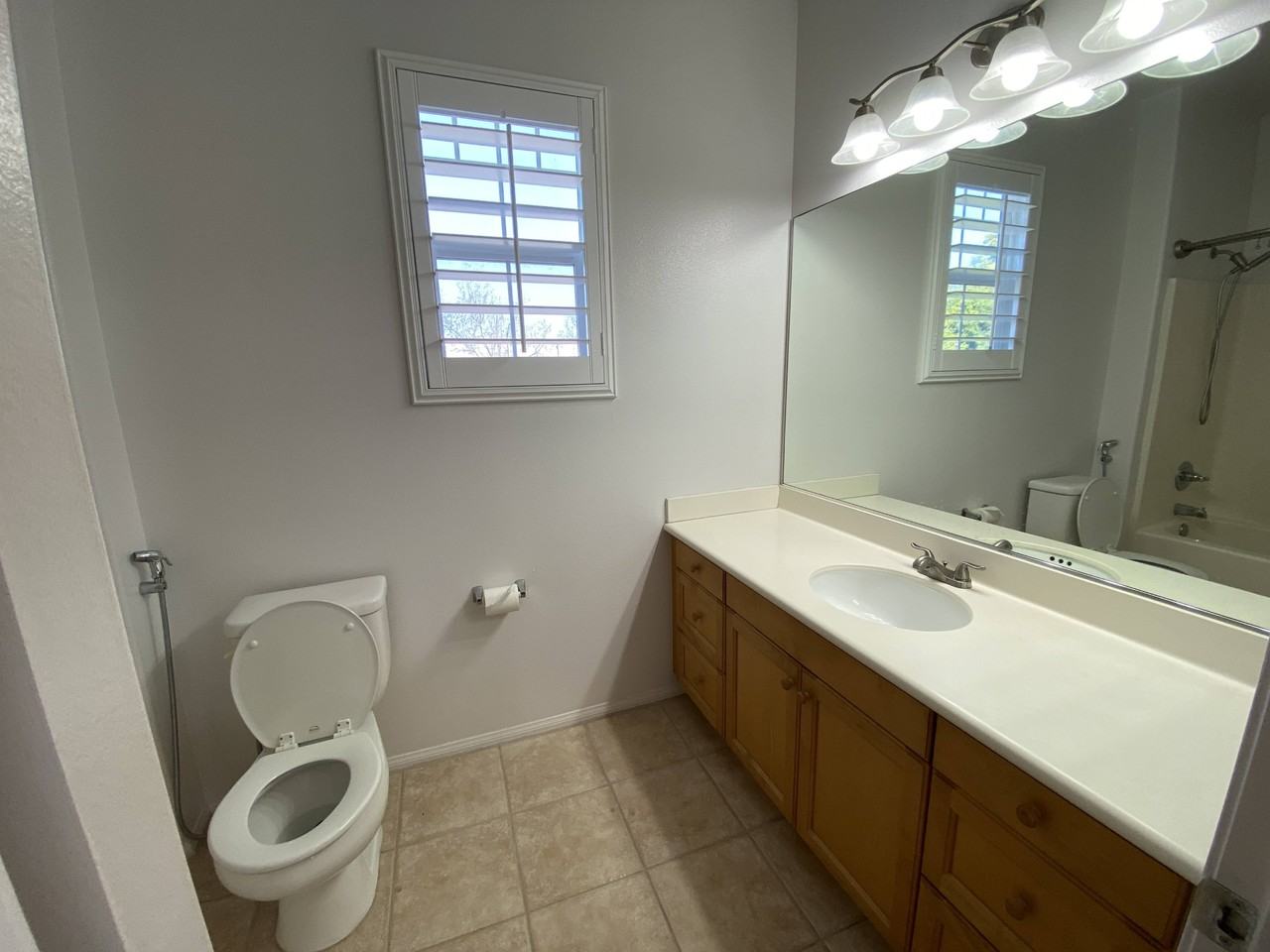 22992 Serra Dr - Photo 6 of 16