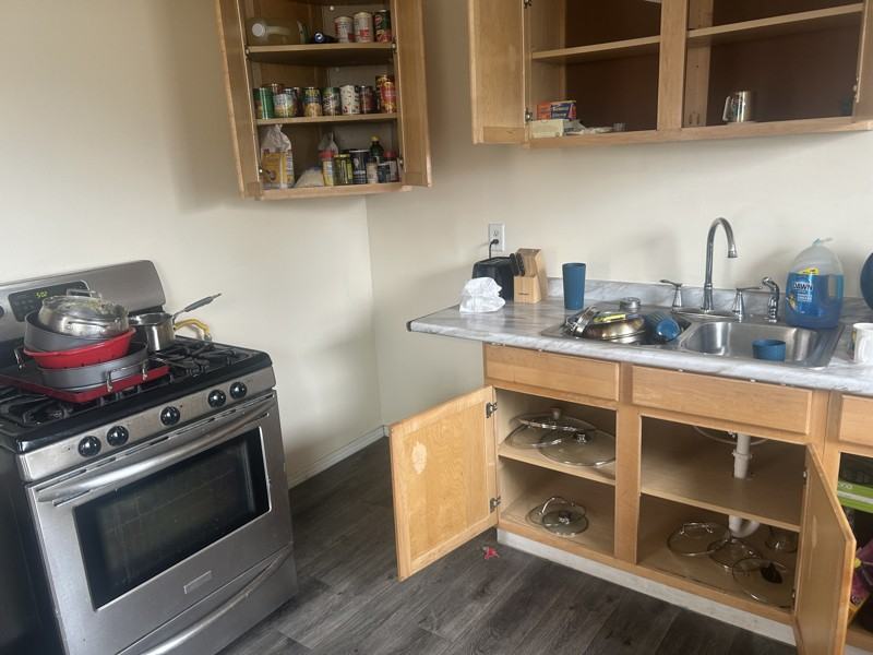 3586 W 20th Pl - Photo 4 of 8