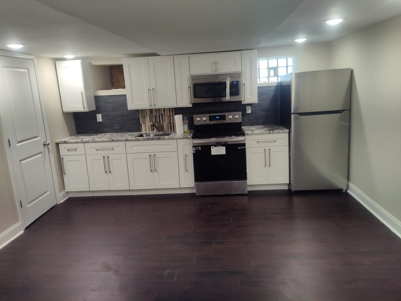 215 E Walnut Park Dr #B - Photo 6 of 13