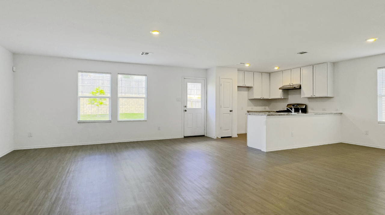 13930 Wool Park - Photo 2 of 11