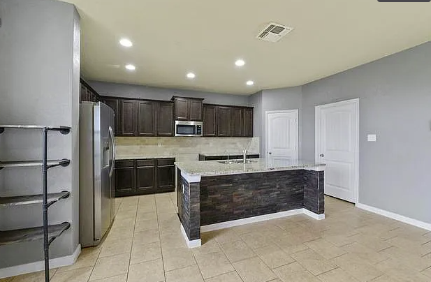 3310 Battlecry - Photo 5 of 13