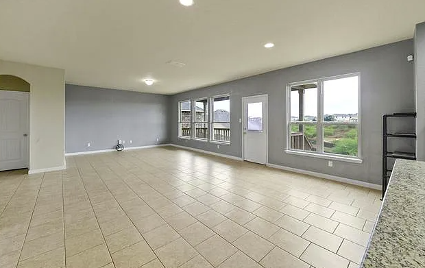 3310 Battlecry - Photo 7 of 13