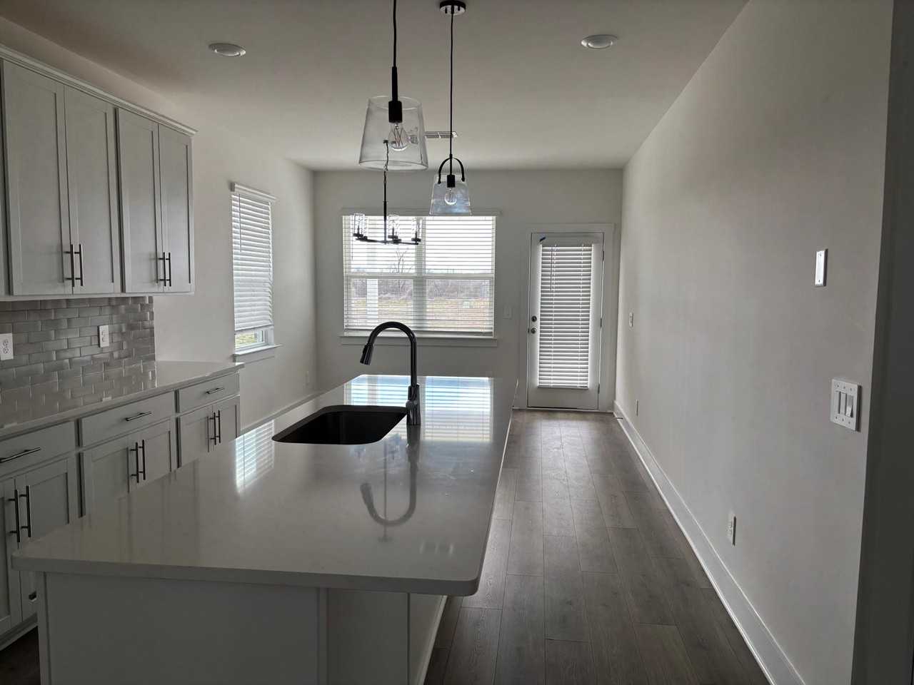 4299 Ashland City Hwy - Photo 5 of 16