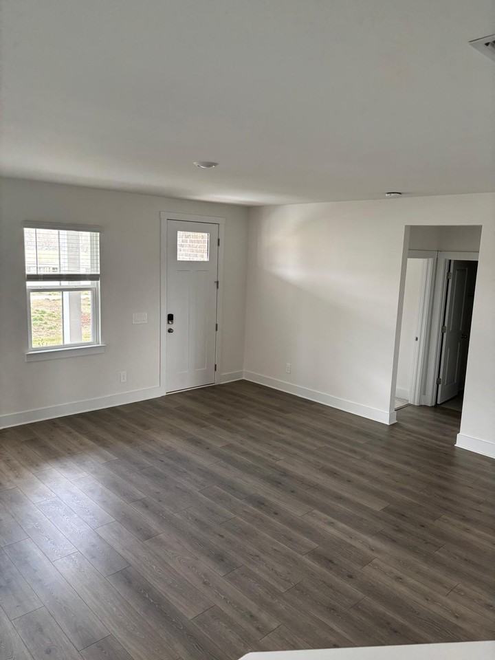 4299 Ashland City Hwy - Photo 7 of 16