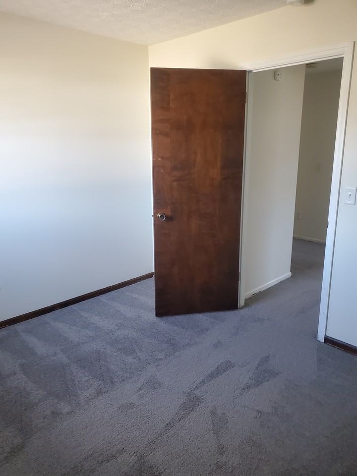 6983 Nocturne Rd N - Photo 5 of 15