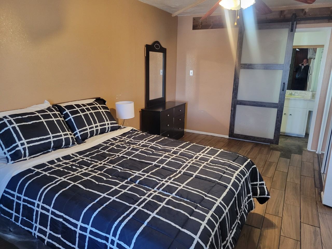 1229 Madison Ave - Photo 2 of 6