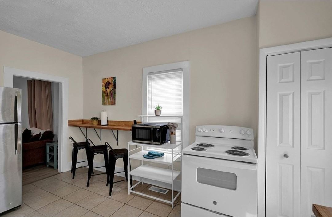 1814 Hercules Ave #NA - Photo 6 of 18