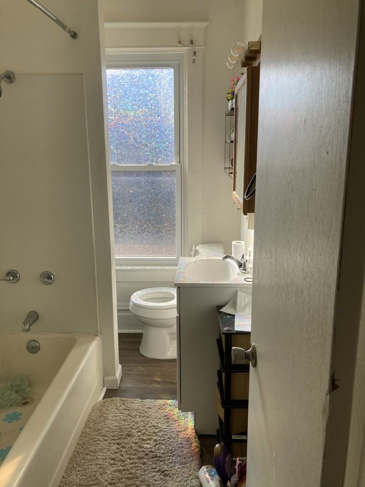 11 Cuyler Ave #11 - Photo 7 of 15