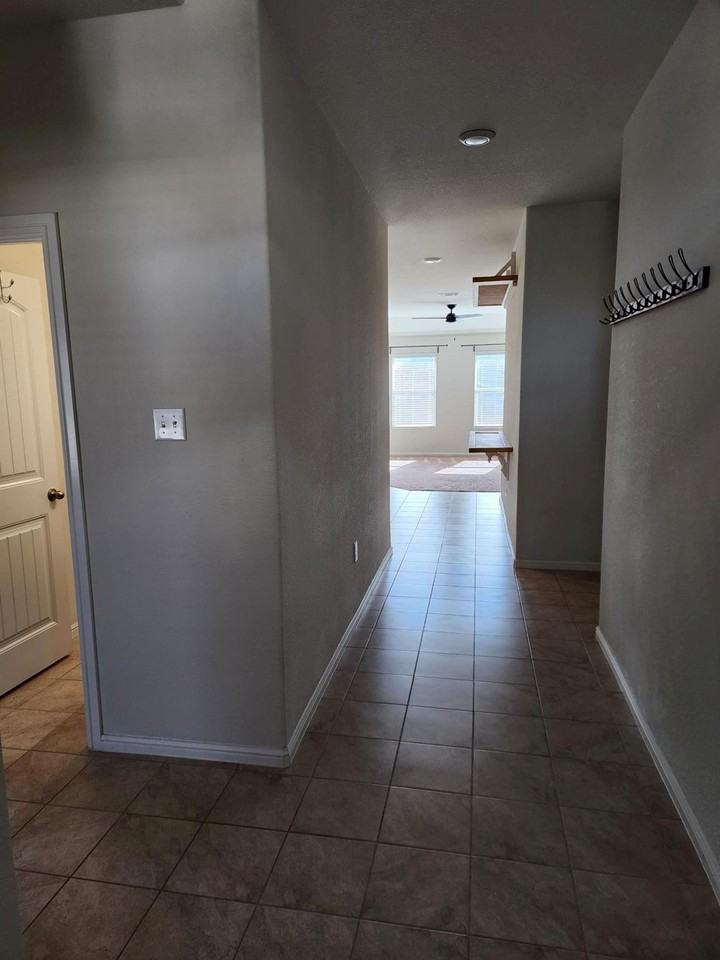 720 Wylie St #NA - Photo 3 of 21