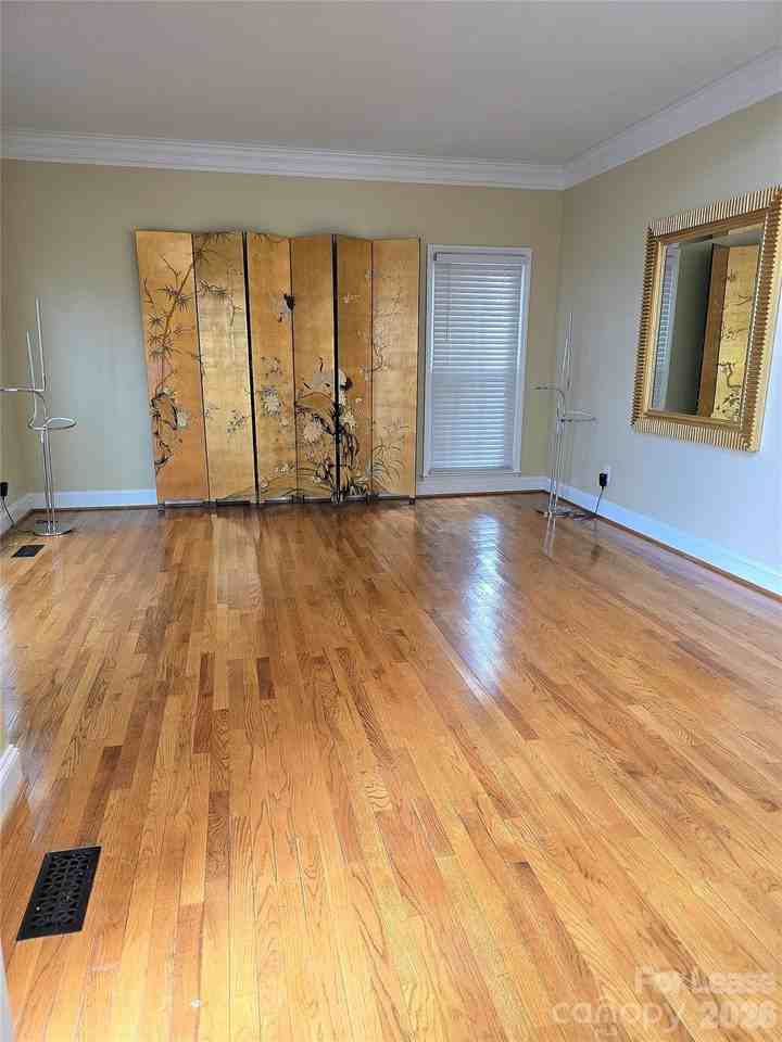 142 Cottontail Ln Se - Photo 4 of 20