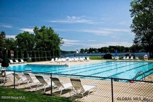 158 Kaydeross Park Rd - Photo 6 of 46