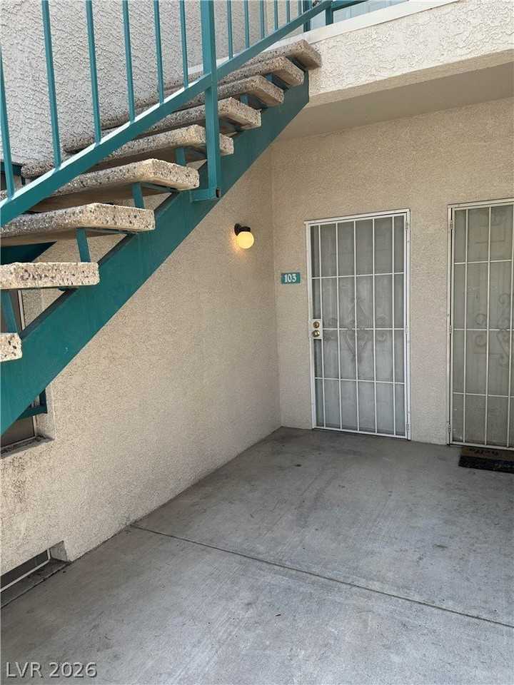 5151 Lindell Rd #103 - Photo 5 of 24