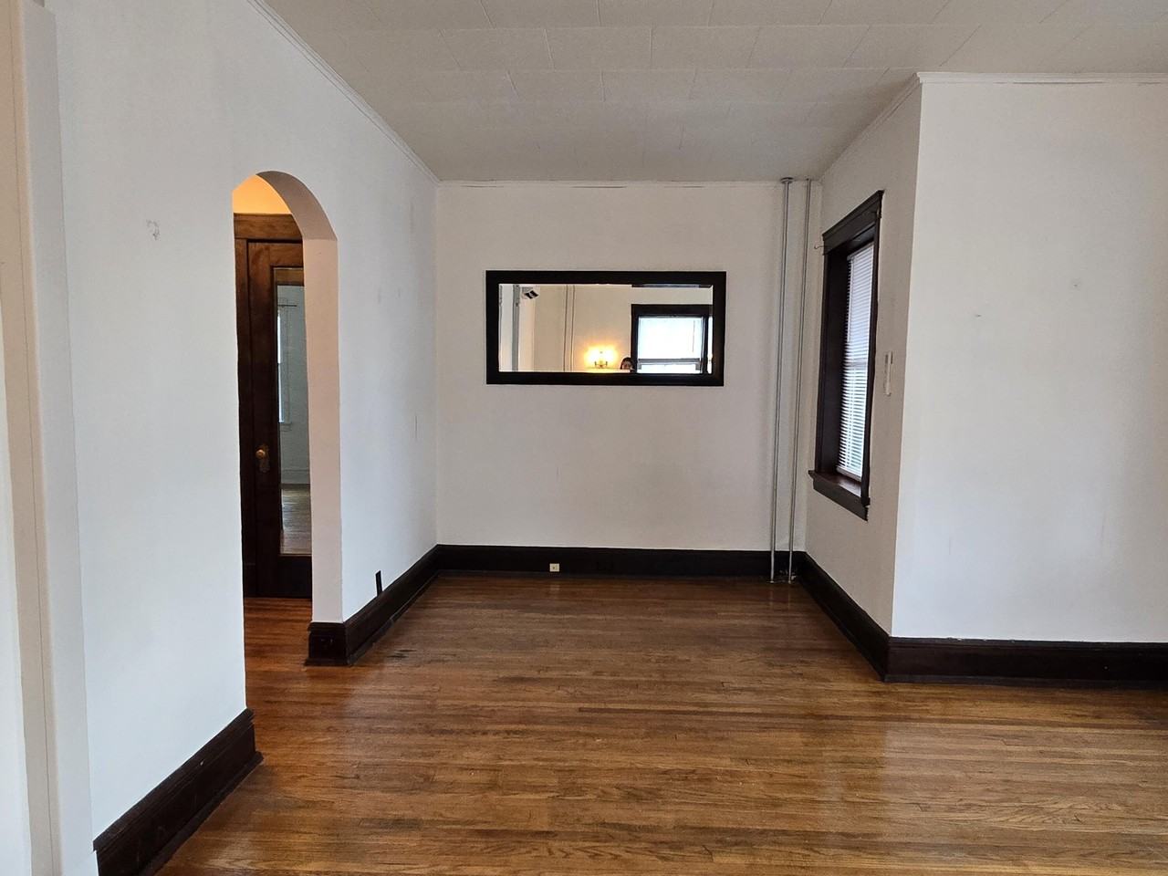 520 State St Apt C - Photo 7 of 20