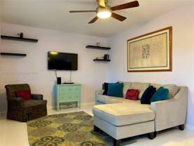 7300 Byron Ave #4 - Photo 1 of 1