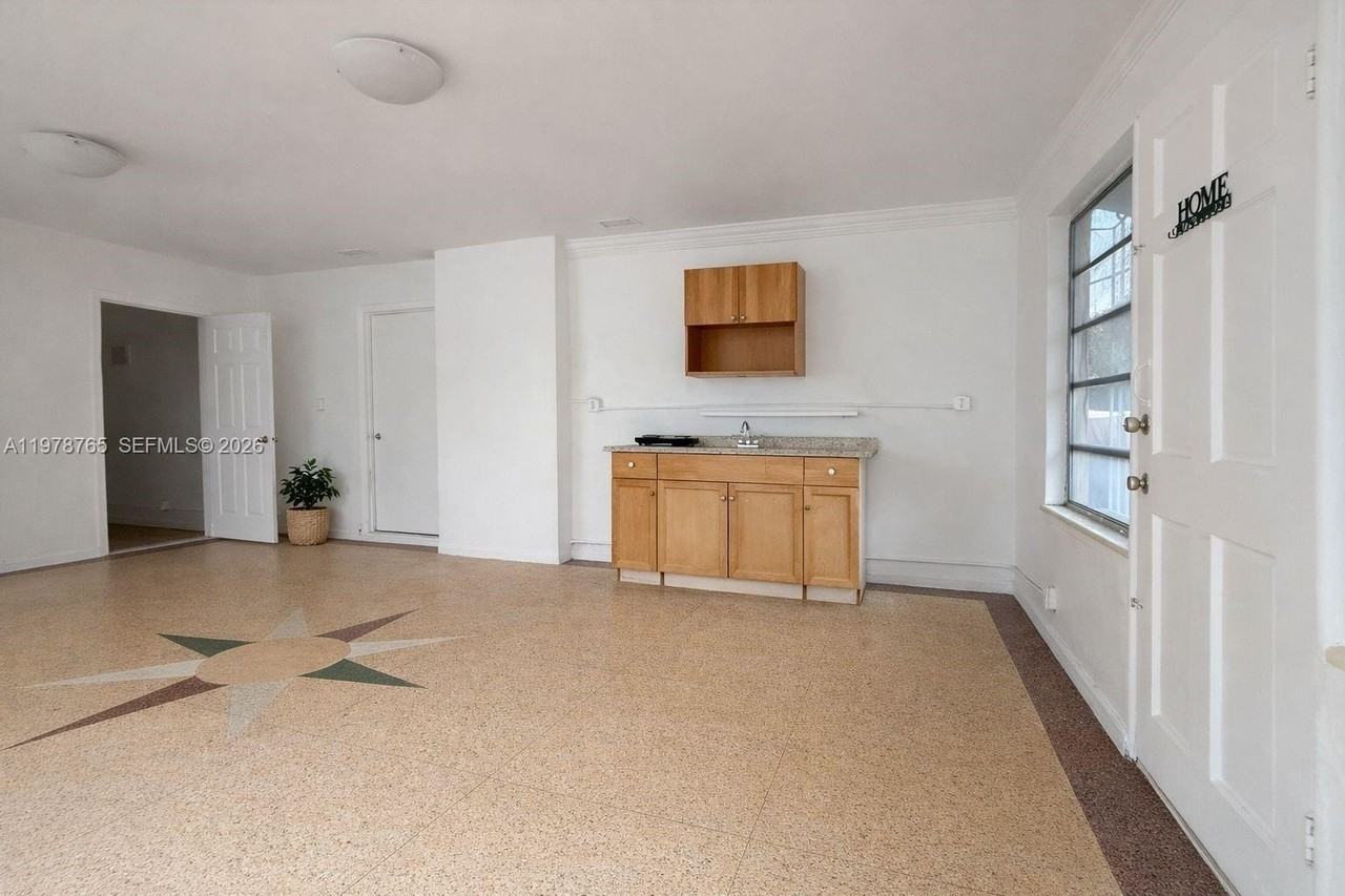 2227 Sw 2nd Ter #2227 - Photo 4 of 10