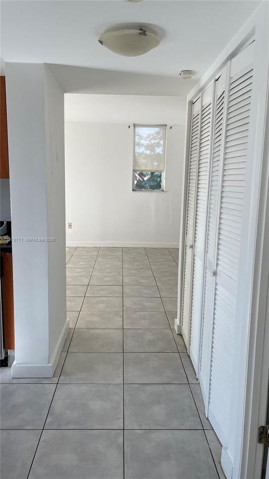 650 Ne 64th St #G309 - Photo 6 of 31