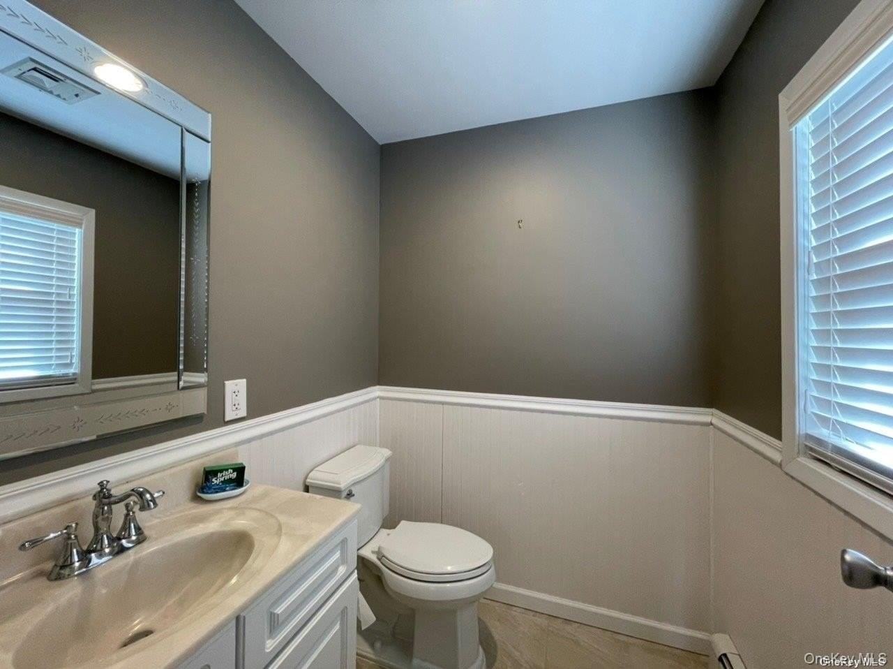 20 Dewey St Unit 1 - Photo 7 of 13