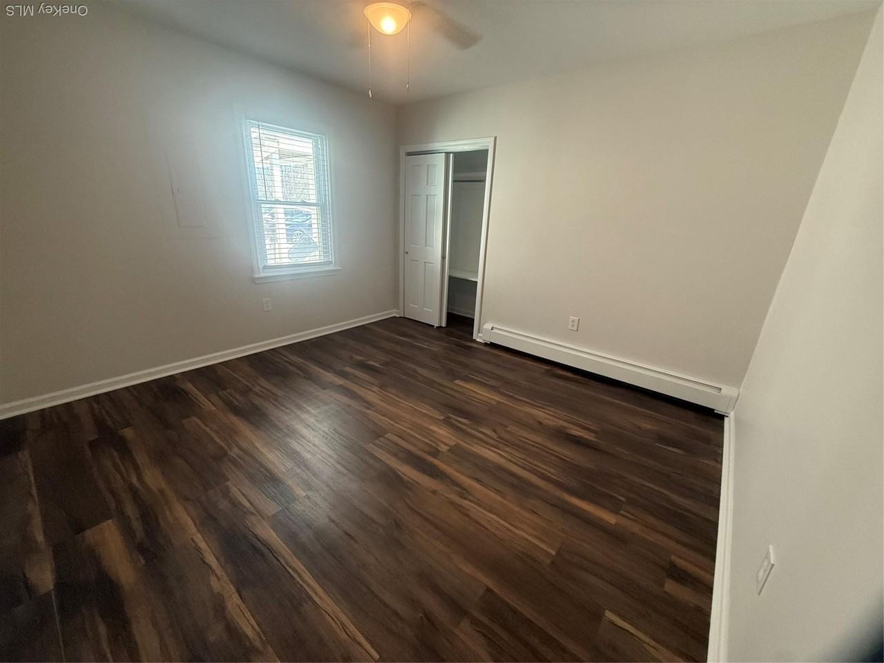 353 E Market St - Photo 2 of 6