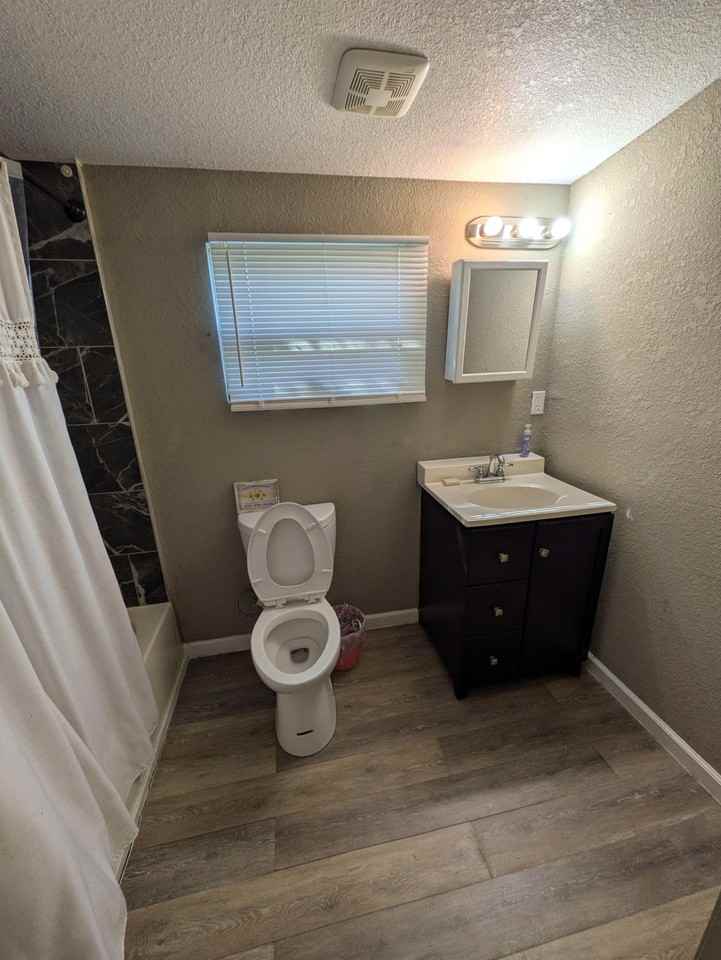 Florida Ave - Photo 3 of 5