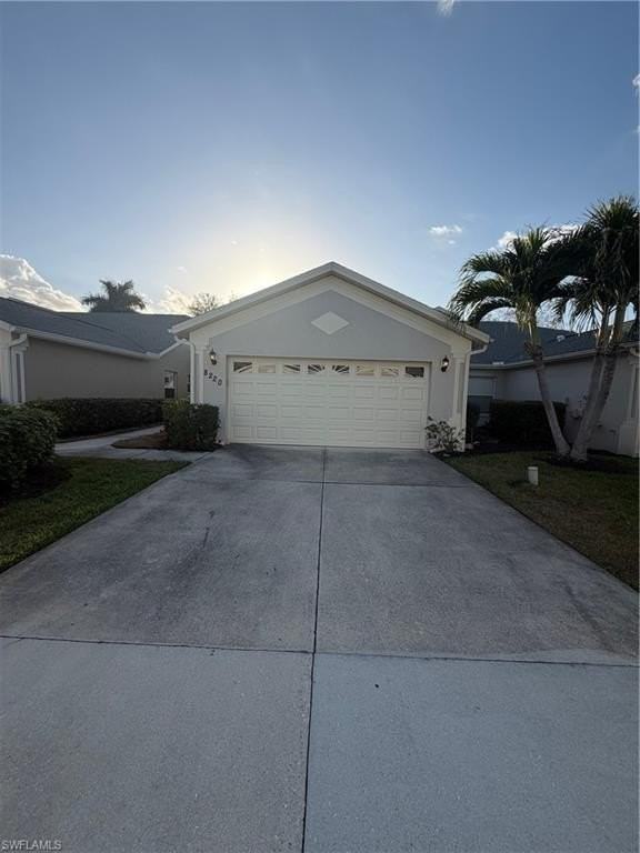 8220 Ibis Cove Cir Unit B216 - Photo 2 of 38