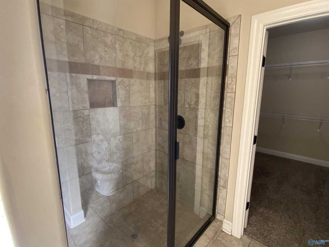 111 Fawn Forest Dr - Photo 7 of 10